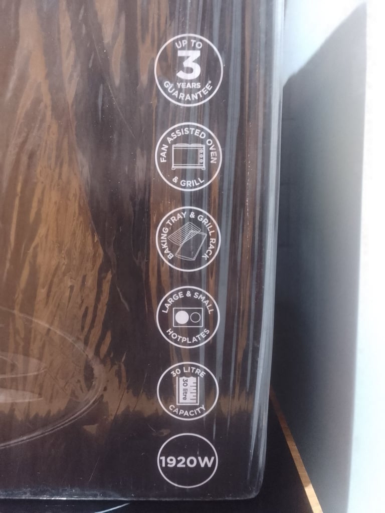Russell and Hobbs mini kitchen 
