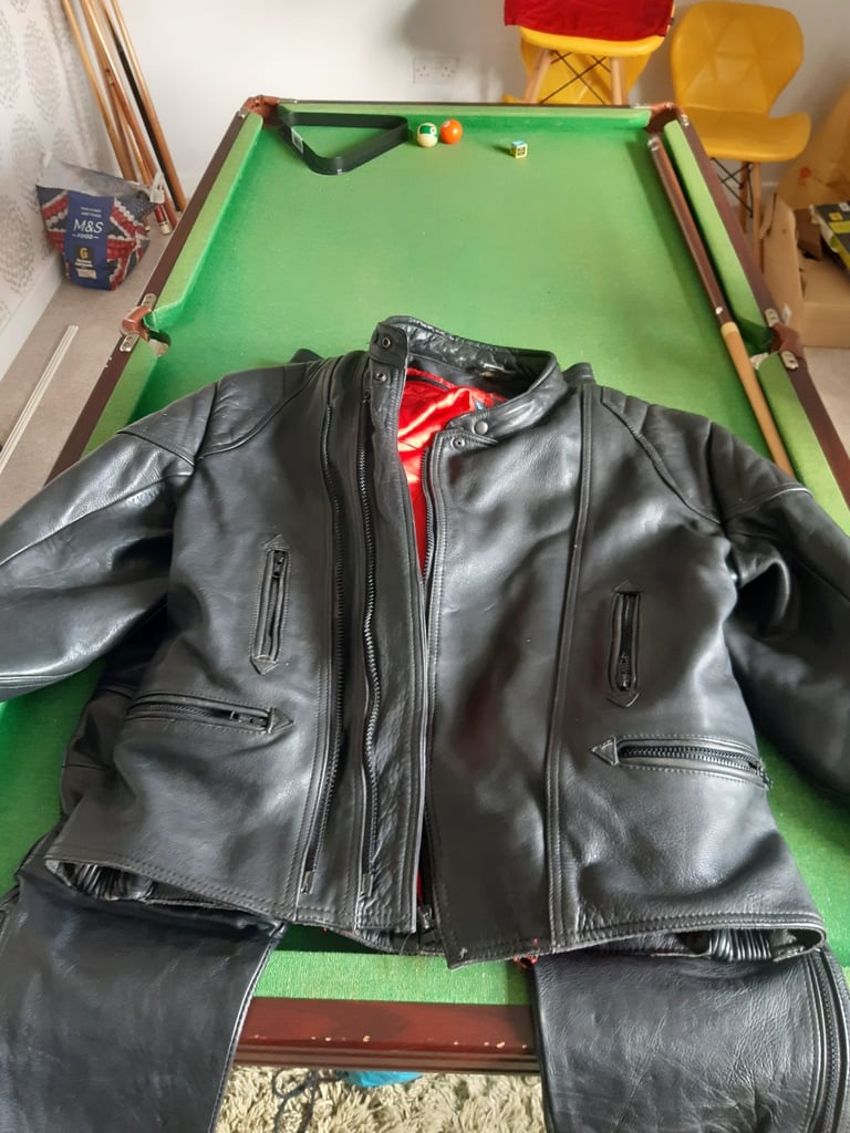 MOTOR BIKE LEATHERS 