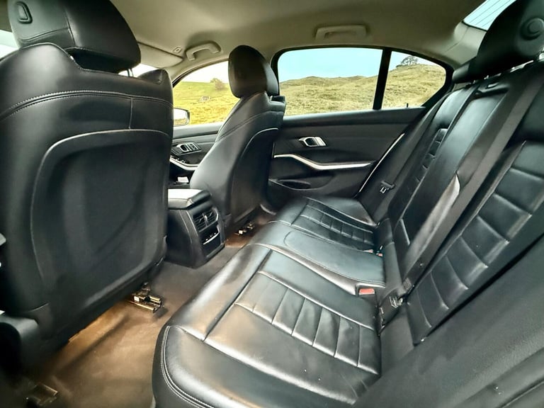  BMW 3 Series 2.0 318d Sport Auto Euro 6 (s/s) 4dr Diesel Automatic