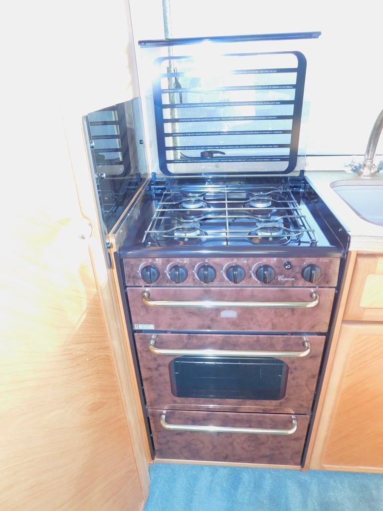 Auto-Sleeper Gatcombe VW 2.5 Tdi Manual Luxury 2 Berth Motorhome For Sale