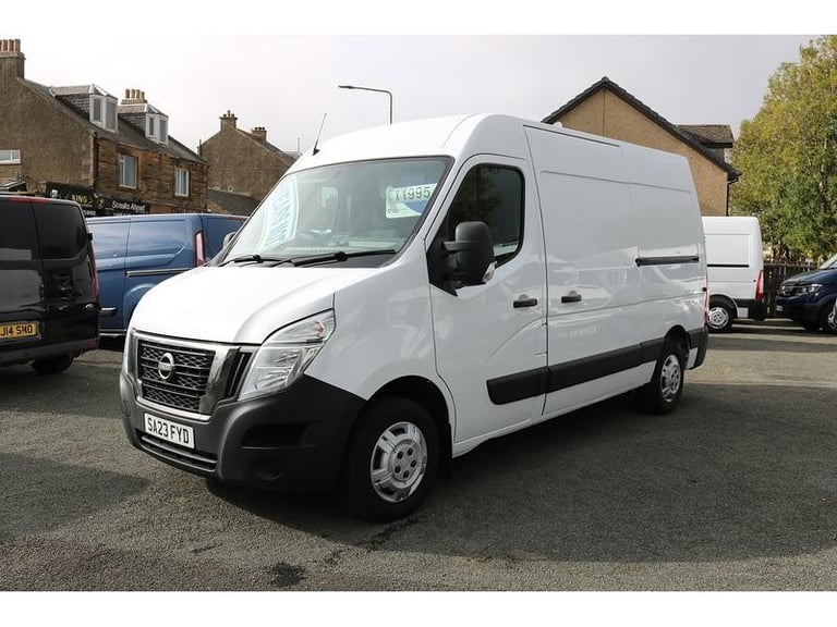 2023 NISSAN INTERSTAR MWB LOW MILES YEARS MOT SUPERB CONDITION ONE OWNER transit