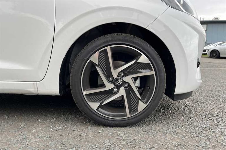 2025 Hyundai i10 1.0 [63] Premium 5dr Auto [Nav] HATCHBACK PETROL Automatic