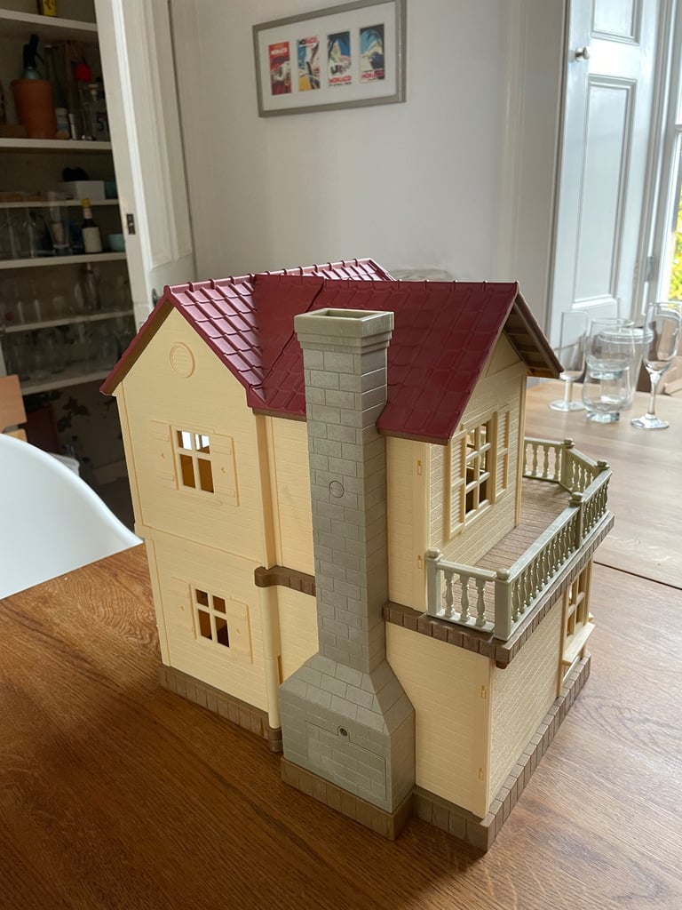 SYLVANIAN FAMILIES beechwood hall