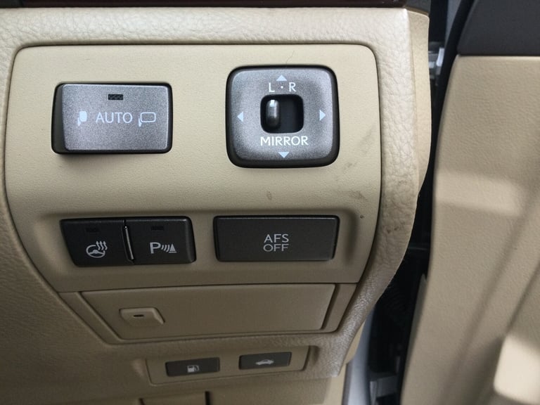 2006 Lexus LS 460 SE-L 4.6 V8 4dr Auto SALOON Petrol Automatic