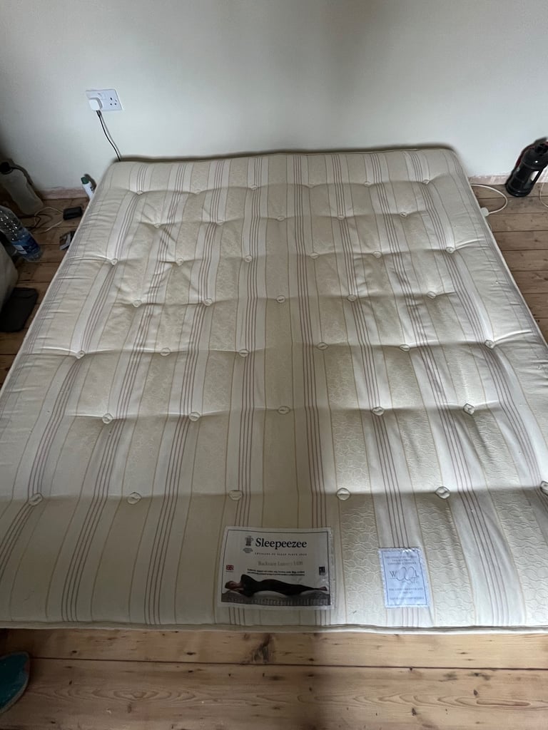 image for Super king Mattress: Sleepeezee