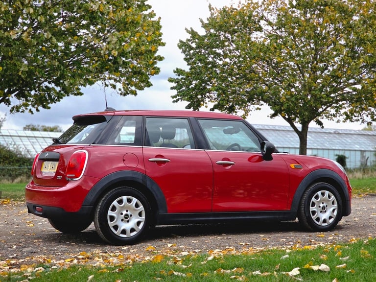 2016 MINI Hatch 1.2 One Auto Euro 6 (s/s) 5dr HATCHBACK Petrol Automatic