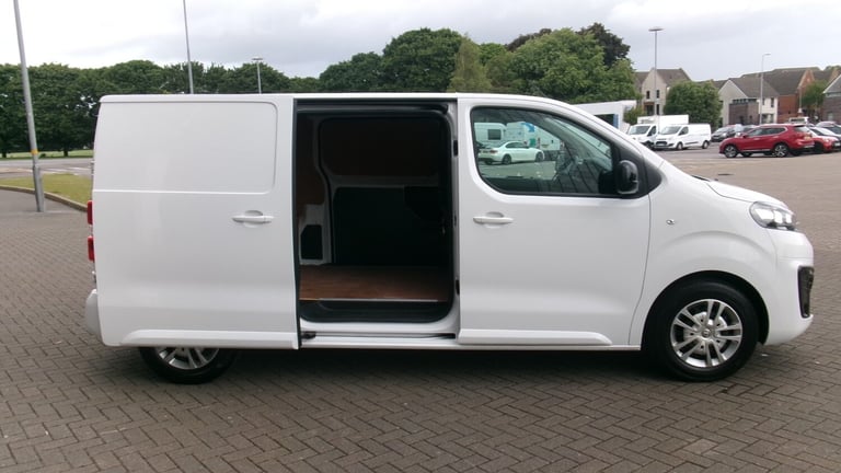 2021 Vauxhall Vivaro 2700 1.5d 120PS Sportive H1 Van NO VAT PANEL VAN Diesel Manual