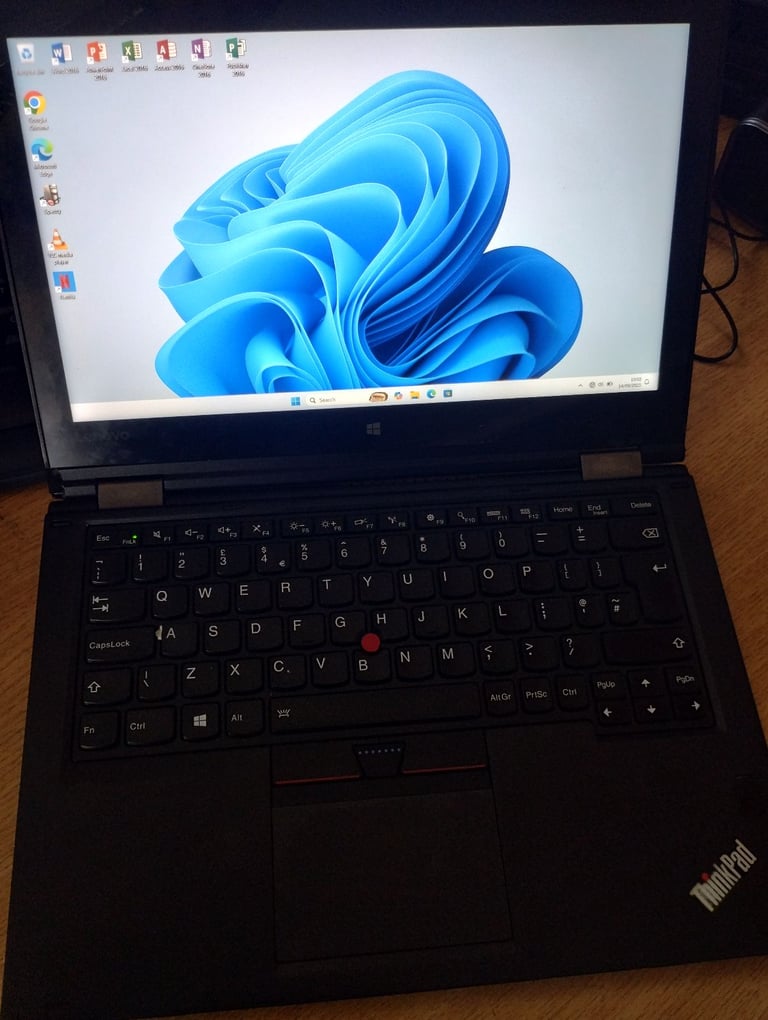 Hybrid Touchscreen Lenovo Full Office, Windows 11, 8GB RAM, i5, 128GB SSD, Backlit KB, WEBCAM, HDMI