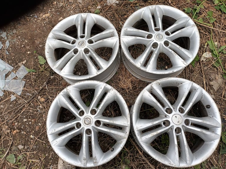 16 - Nissan Qashqai alloy - 215 - 60 17 - sale