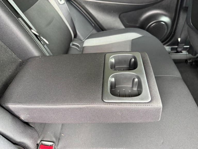 2018 Nissan Qashqai 1.5 dCi N-Connecta Euro 6 (s/s) 5dr HATCHBACK Diesel Manual