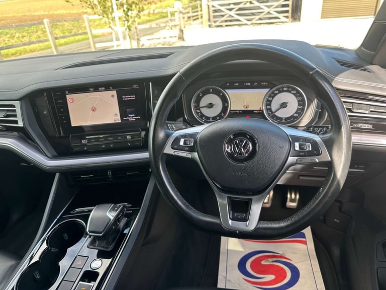 2019 Volkswagen Touareg 3.0 Touareg V6 R-Line TDI Auto 4WD 5dr SUV Diesel Automatic