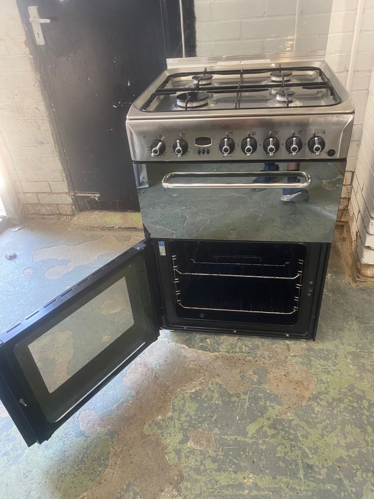 🚚Beautiful Indesit 60CM Stainless Steel Gas Cooker 