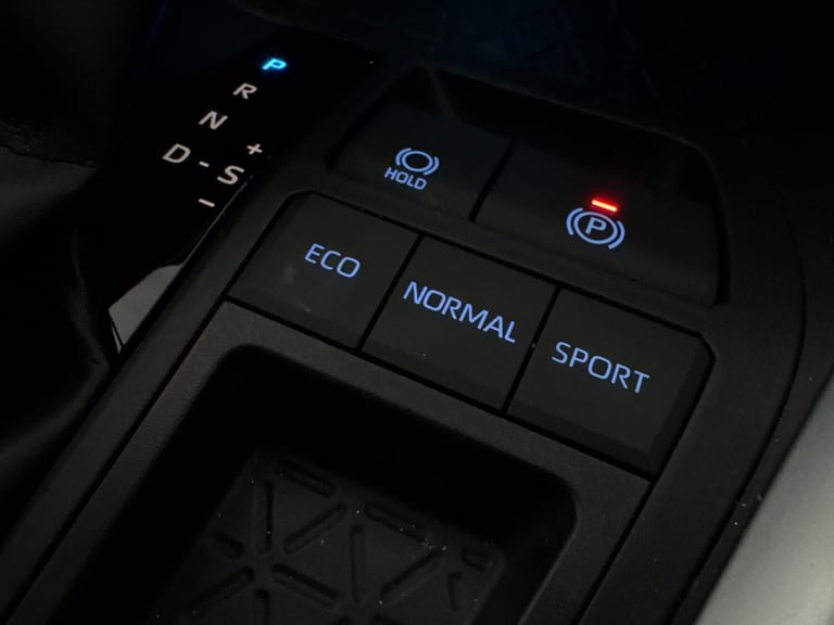2021 Toyota RAV4 2.5 VVT-i Hybrid Black Edition 5dr CVT 2WD ESTATE PETROL/ELECTRIC Automatic