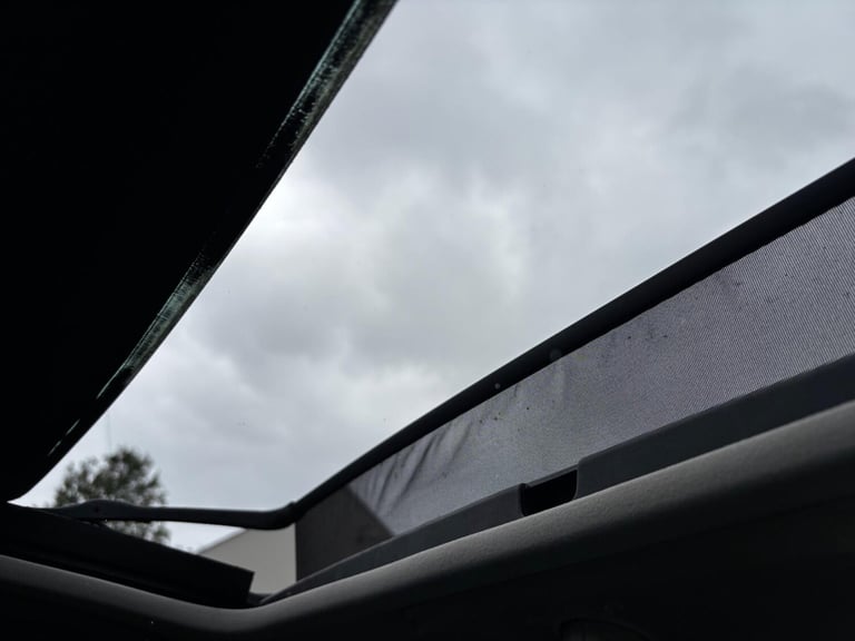 2007 Renault Clio 1.4 16v Dynamique S 3dr HATCHBACK Petrol Manual