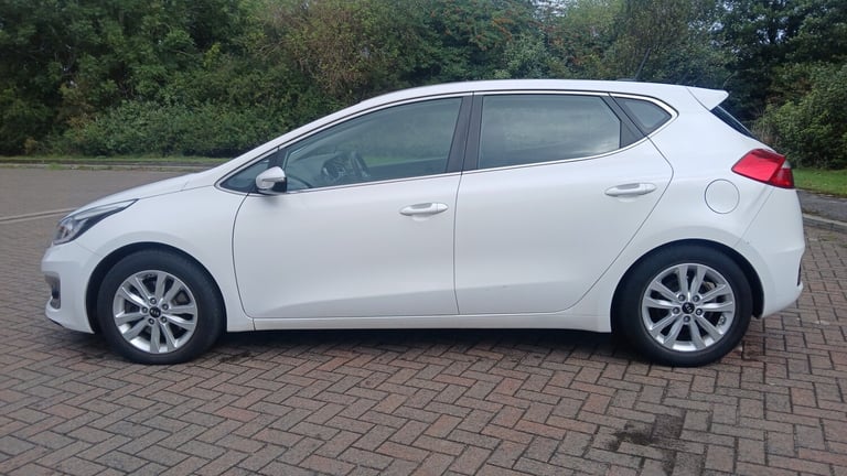 2016 Kia Ceed 1.6 CRDi ISG 2 5DR DCT AUTOMATIC 2016 16 REG  HATCHBACK Diesel Automatic