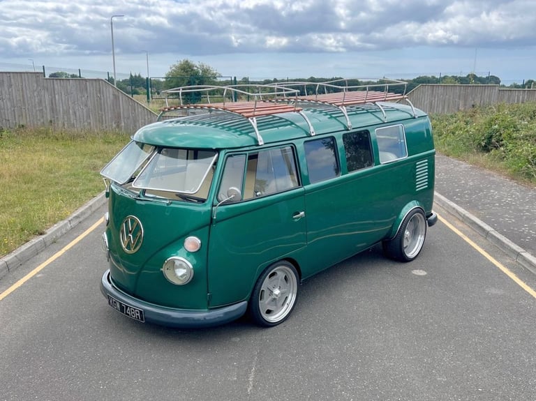 1963 VOLKSWAGEN TYPE 2 // T1 SPLIT SCREEN KOMBI // LHD // 2.5L SUBARU // px swap