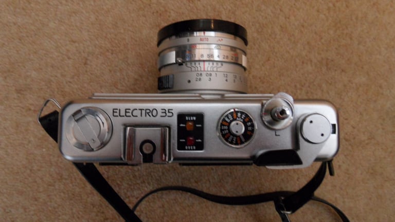 Yaschica Electro 35 GSN 35mm Film Camera and Accessories