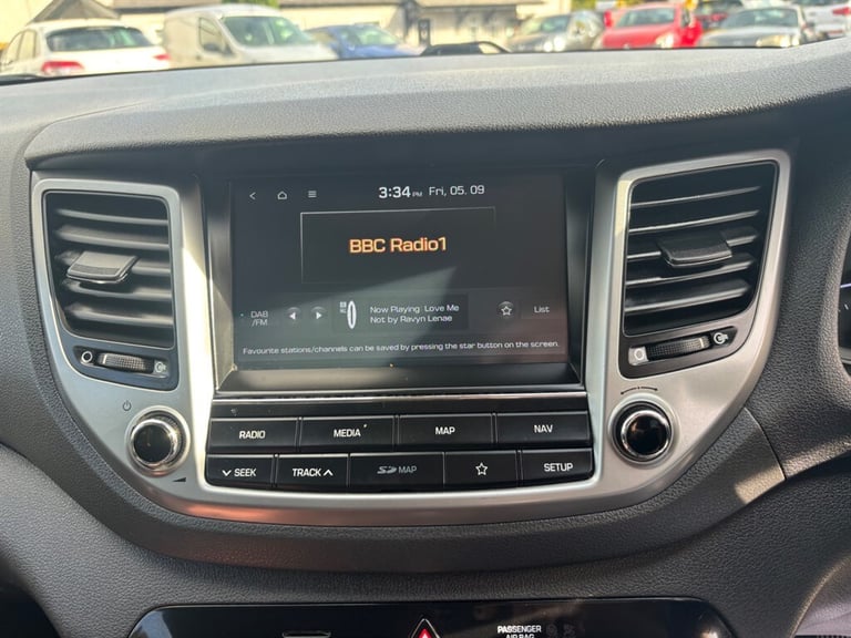 2018 Hyundai TUCSON 1.6 GDi Blue Drive SE Nav 5dr 2WD ESTATE PETROL Manual