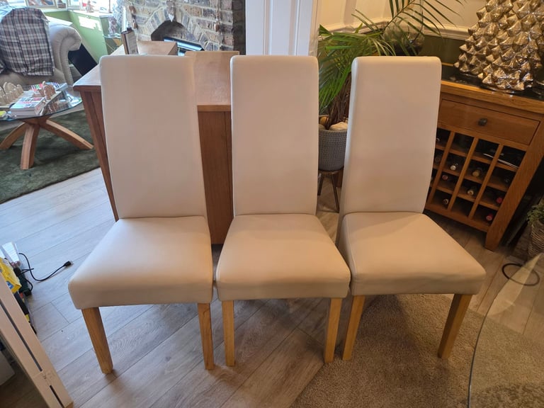 image for 6 Cream Dining table chairs