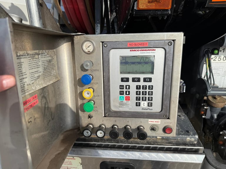 2017 SCANIA P320 20,000 LITRE FUEL TANKER 