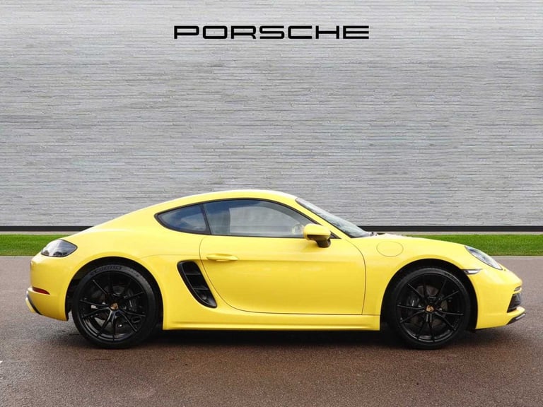 2025 Porsche 718 Cayman Coupe 2.0 2dr PDK Coupe Petrol Automatic