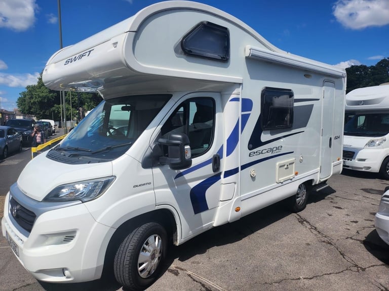 Swift Escape 624 5 BERTH COACHBUILT  DIESEL MANUAL 2015/15