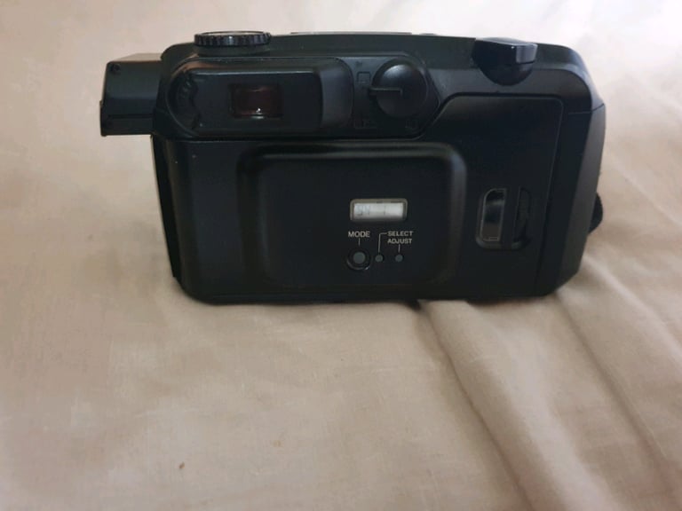 Pentax Espio 160 35mm fully automatic camera