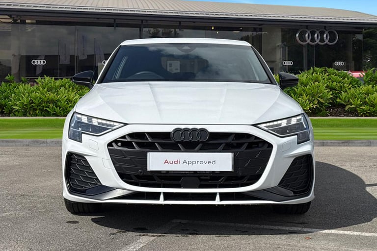 2025 Audi A3 Black Edition 35 TFSI  150 PS 6-speed Saloon PETROL Manual