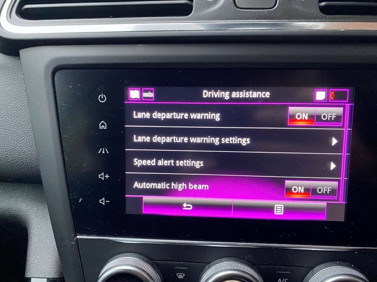 2019 Renault Kadjar 1.5 Blue dCi Iconic 5dr HATCHBACK DIESEL Manual