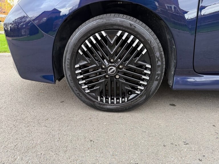  Nissan Leaf LEAF N-connecta 5dr Hatchback Electric Automatic