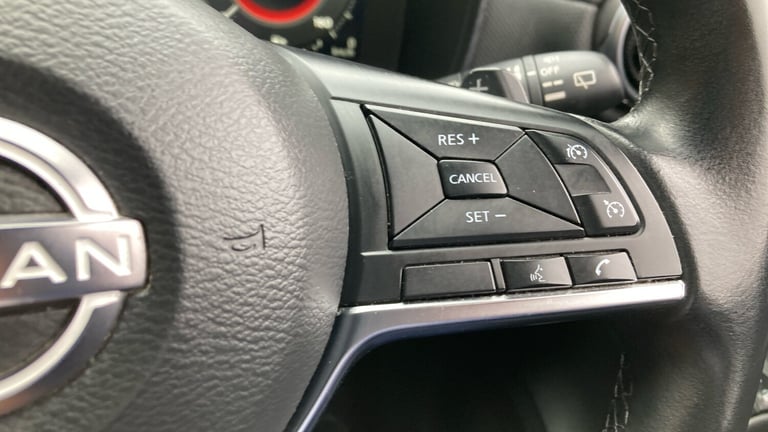 2024 Nissan Juke 1.0 DiG-T N-Connecta 5dr DCT Petrol Hatchback Hatchback Petrol Automatic