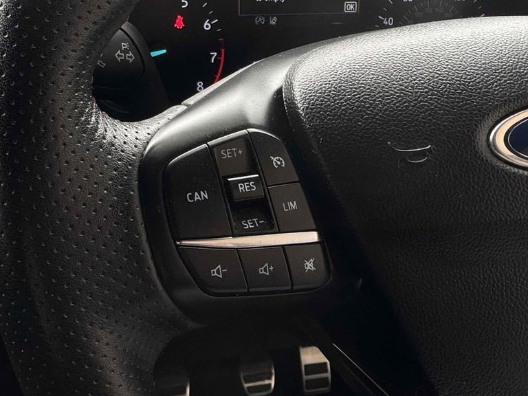 2019 Ford Focus T EcoBoost ST-Line X Estate Petrol Manual