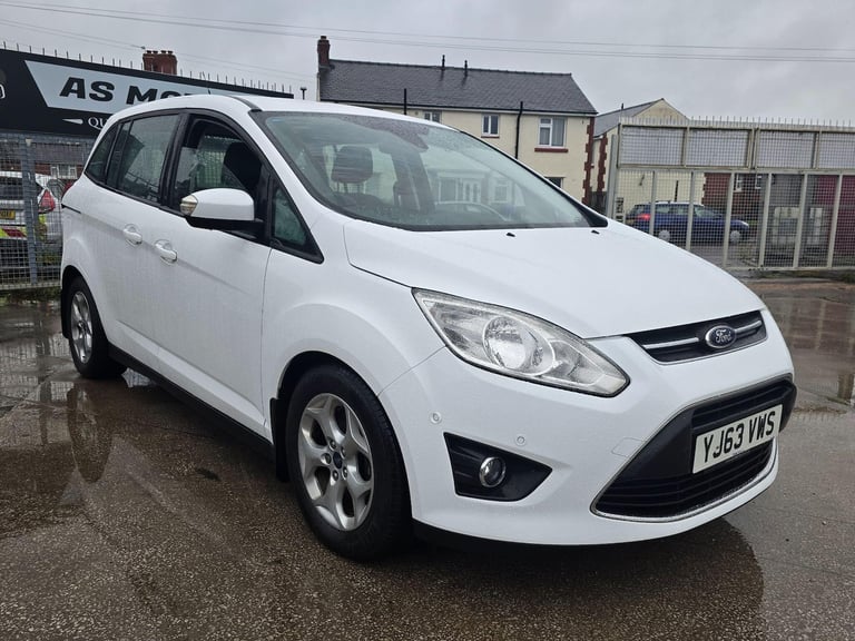 2013 Ford Grand C-Max 1.0T EcoBoost Zetec Euro 5 (s/s) 5dr MPV Petrol Manual