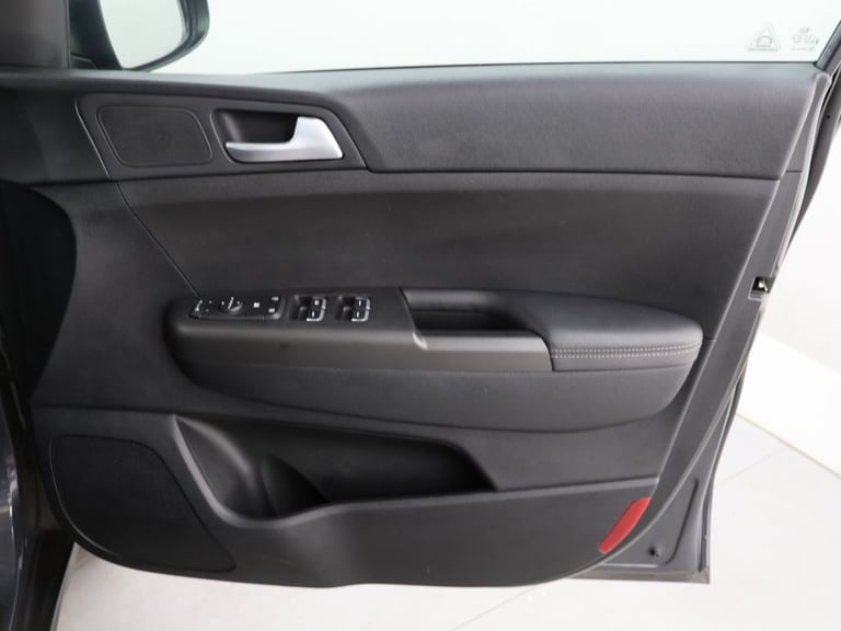 2022 Kia Sportage 1.6 CRDi MHEV 2 SUV 5dr Diesel Hybrid Manual Euro 6 (s/s) (134 bhp) ESTATE DIES...