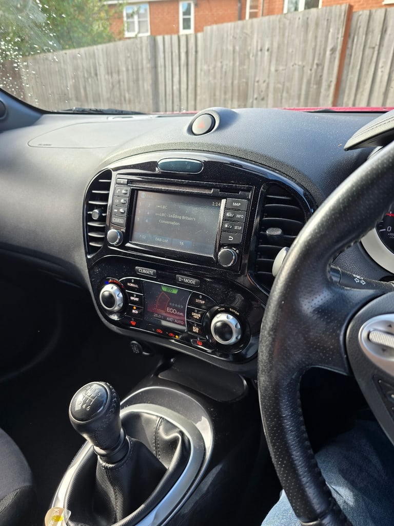 Nissan, JUKE, Hatchback, 2015, Manual, 1197 (cc), 5 doors