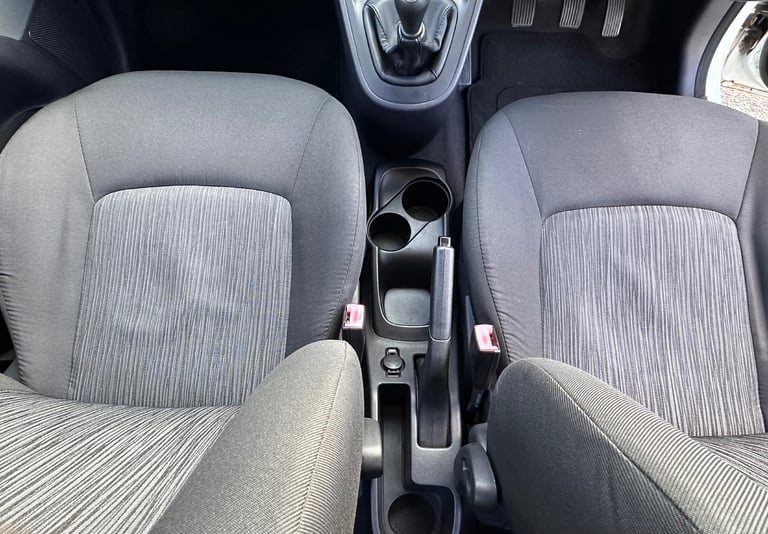 Hyundai, I10, Hatchback, 2012, Manual, 1248 (cc), 5 doors