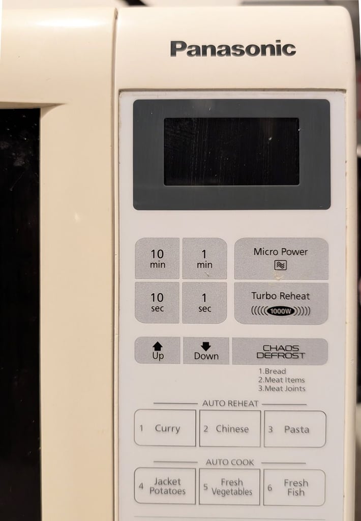 Panasonic Microwave NN-ST459W 900W