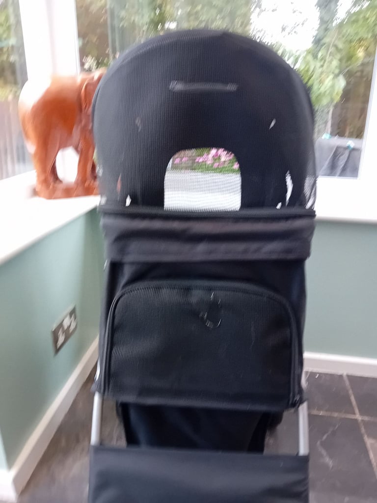 Dog Pushchair