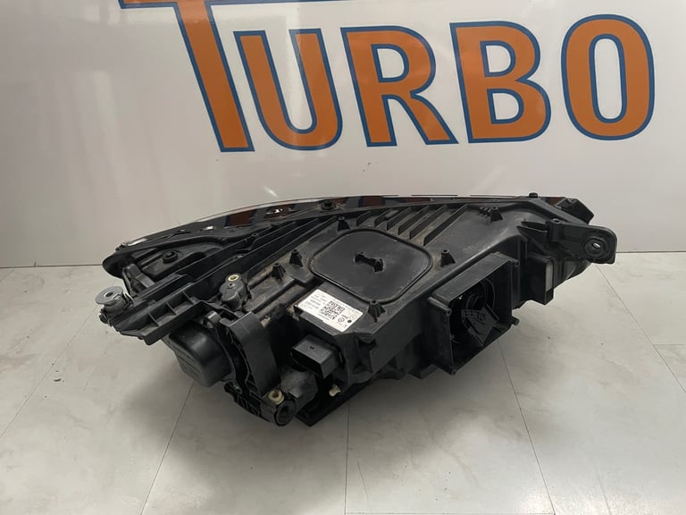 Headlight Vw passat B8 led 