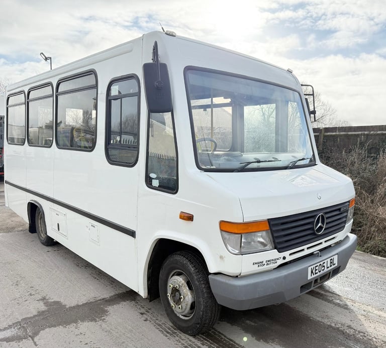 2005 MERCEDES VARIO 614 MINIBUS CAMPER MOTORHOME RACEVAN RAMP-LIFT 35,000 MILE!!