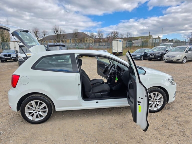 2014 Volkswagen Polo 1.2 TSI BlueMotion Tech SE DSG Euro 6 (s/s) 3dr Hatchback Petrol Automatic