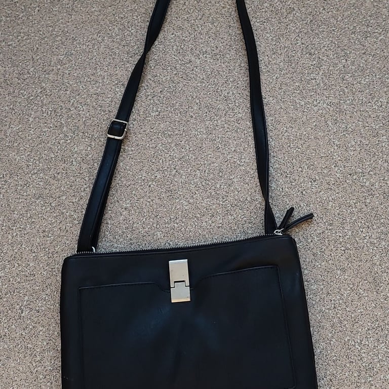 image for Large handbag two zips opening 