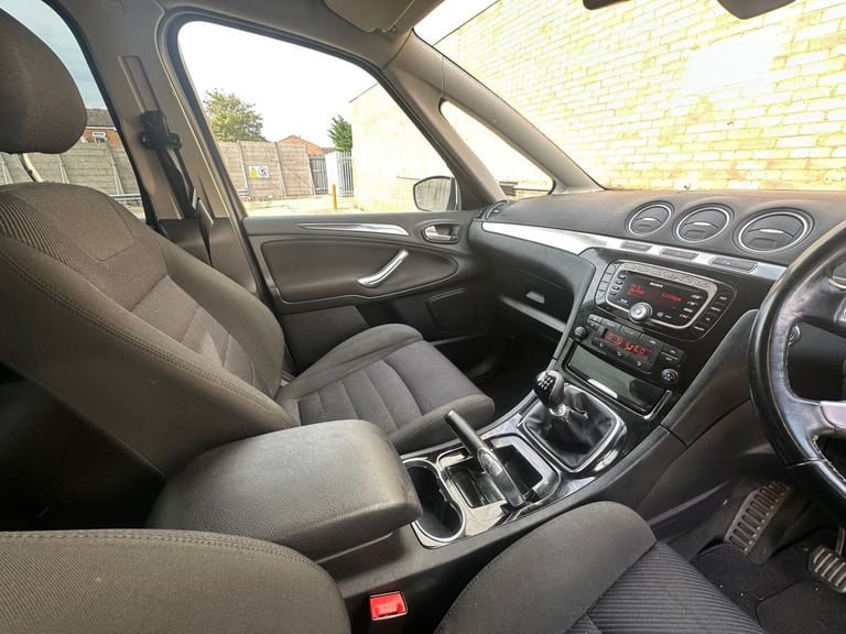 2011 Ford S-Max 2.0 TDCi 140 Titanium 5dr MPV Diesel Manual