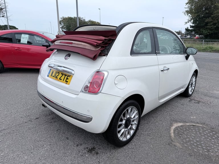 2012 Fiat 500 LOUNGE CONVERTIBLE Convertible Petrol Manual