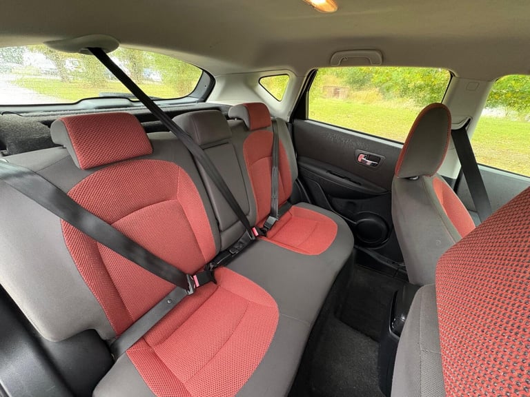  Nissan Qashqai 2.0 Acenta CVT 5dr Petrol Automatic