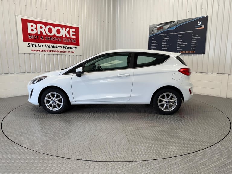 2018 Ford Fiesta 1.0T EcoBoost Zetec Euro 6 (s/s) 3dr HATCHBACK Petrol Manual