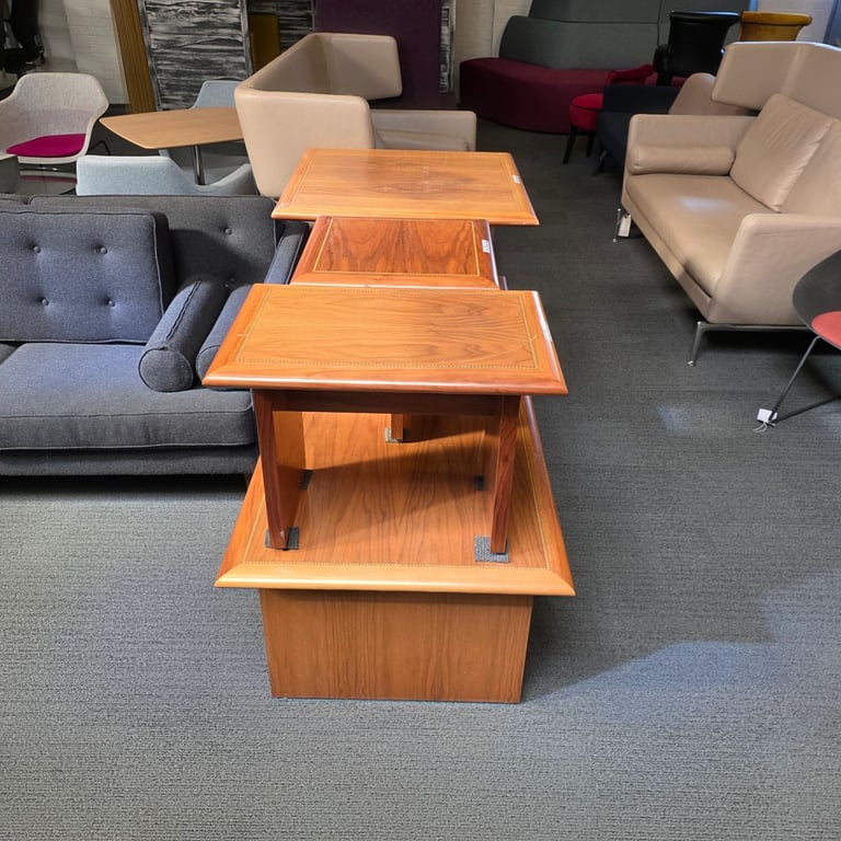 ♻️Used Office Furniture! Chairs and Table, desks, chairs and much more! Delivery Nationwide 🚚