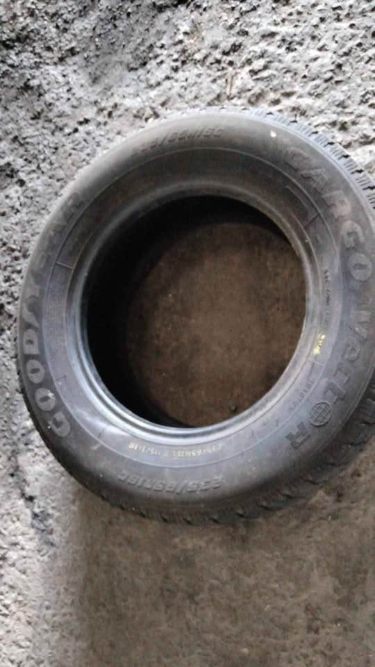 goodyear cargo 235 65 16 sprinter van tyre