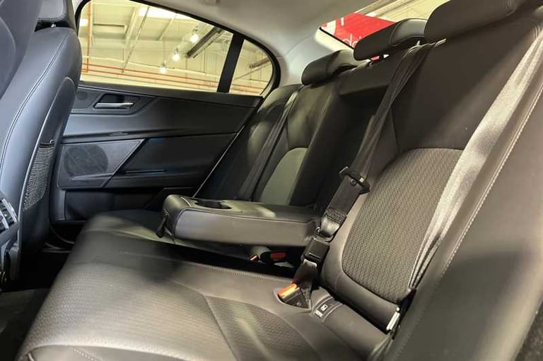 2018 Jaguar XE 2.0 [250] Portfolio 4dr Auto AWD SALOON PETROL Automatic