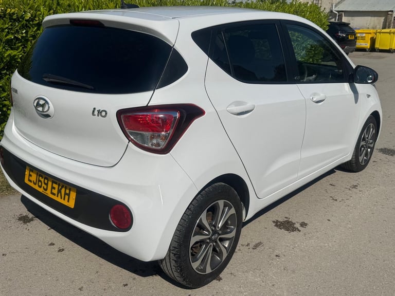 Hyundai i10 Play 1.0 Euro 6 5dr 2019 (69) Only 47K Ideal 1st Car